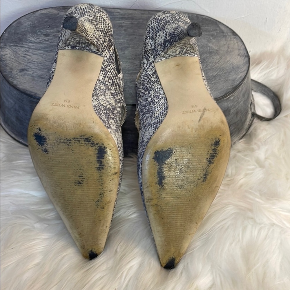 #0177 Nine West Cream &  Gray Snakeskin Heels w/ Open Side & Mary Jane Strap-6 - Picture 11 of 12
